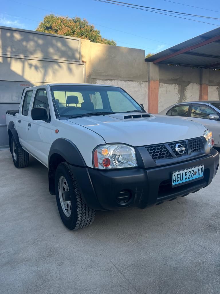 Nissan hardbody For Sale in Mozambique at Best Prices | UsedCars 