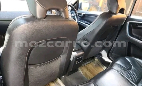 Tenga Tsaru Volvo XC60 Zvimwe Mota in Maputo in Maputo Tenga Tsaru Volvo XC60 Zvimwe Mota in Maputo in Maputo