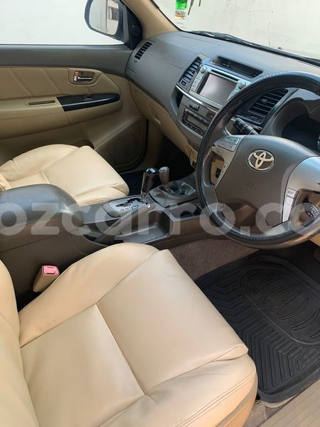 Big with watermark toyota fortuner maputo maputo 17245