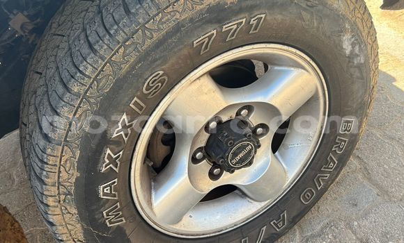 Comprar Usado Nissan Hardbody Prata Carro em Maputo em Maputo Comprar Usado Nissan Hardbody Prata Carro em Maputo em Maputo