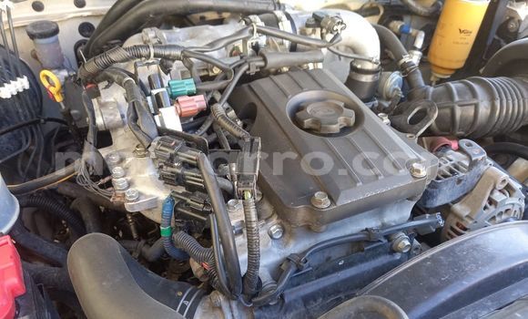 Comprar Usado Nissan Hardbody Prata Carro em Maputo em Maputo Comprar Usado Nissan Hardbody Prata Carro em Maputo em Maputo