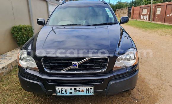 Nunua Ilio tumika Volvo XC90 Nyeusi Gari ndani ya Maputo nchini Maputo