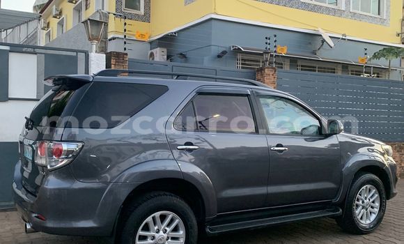 Nunua Ilio tumika Toyota Fortuner Nyingine Gari ndani ya Maputo nchini Maputo Nunua Ilio tumika Toyota Fortuner Nyingine Gari ndani ya Maputo nchini Maputo