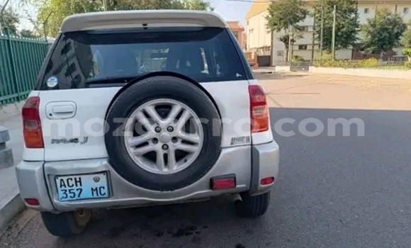 Buy Used Toyota RAV4 White Car in Maputo in Maputo Buy Used Toyota RAV4 White Car in Maputo in Maputo