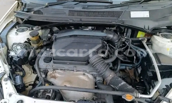 Buy Used Toyota RAV4 White Car in Maputo in Maputo Buy Used Toyota RAV4 White Car in Maputo in Maputo