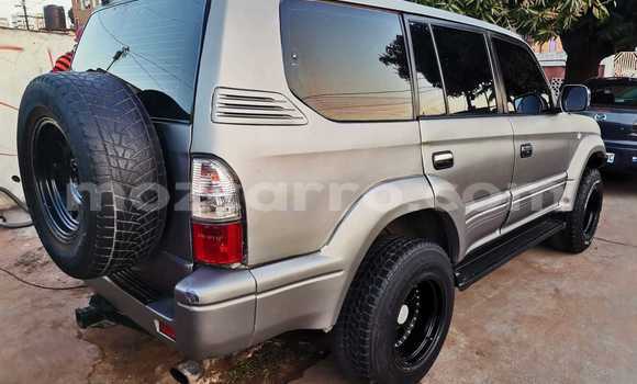 Nunua Ilio tumika Toyota Land Cruiser Prado Nyingine Gari ndani ya Maputo nchini Maputo Nunua Ilio tumika Toyota Land Cruiser Prado Nyingine Gari ndani ya Maputo nchini Maputo