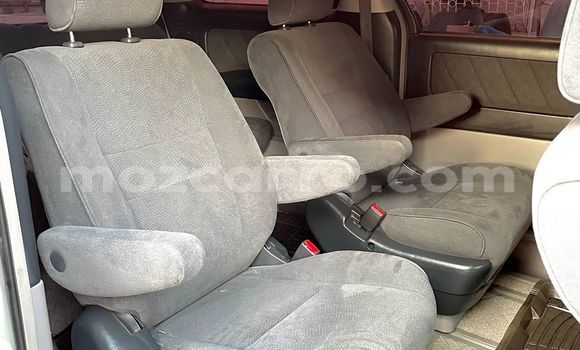 Nunua Ilio tumika Toyota Alphard Nyeupe Gari ndani ya Maputo nchini Maputo Nunua Ilio tumika Toyota Alphard Nyeupe Gari ndani ya Maputo nchini Maputo