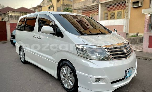 Nunua Ilio tumika Toyota Alphard Nyeupe Gari ndani ya Maputo nchini Maputo Nunua Ilio tumika Toyota Alphard Nyeupe Gari ndani ya Maputo nchini Maputo