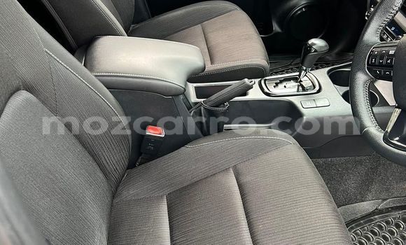 Buy Used Toyota Hiluxe Revo Red Car in Maputo in Maputo Buy Used Toyota Hiluxe Revo Red Car in Maputo in Maputo