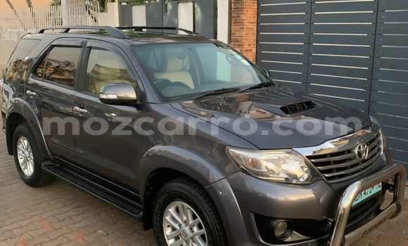 Nunua Ilio tumika Toyota Fortuner Nyingine Gari ndani ya Maputo nchini Maputo Nunua Ilio tumika Toyota Fortuner Nyingine Gari ndani ya Maputo nchini Maputo