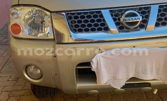 Tenga Tsaru Nissan Hardbody Zvimwe Mota in Maputo in Maputo Tenga Tsaru Nissan Hardbody Zvimwe Mota in Maputo in Maputo
