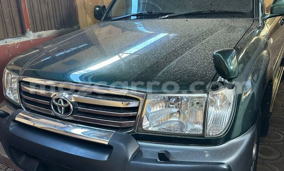 Nunua Ilio tumika Toyota Land Cruiser Prado Kijani Gari ndani ya Maputo nchini Maputo Nunua Ilio tumika Toyota Land Cruiser Prado Kijani Gari ndani ya Maputo nchini Maputo