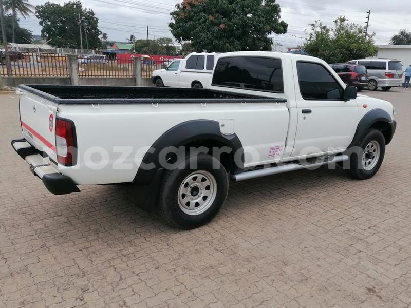 Big with watermark nissan hardbody maputo maputo 17291