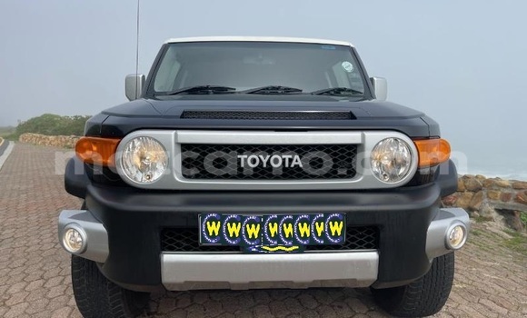 Tenga Tsaru Toyota FJ Cruiser Nhema Mota in Maputo in Maputo Tenga Tsaru Toyota FJ Cruiser Nhema Mota in Maputo in Maputo