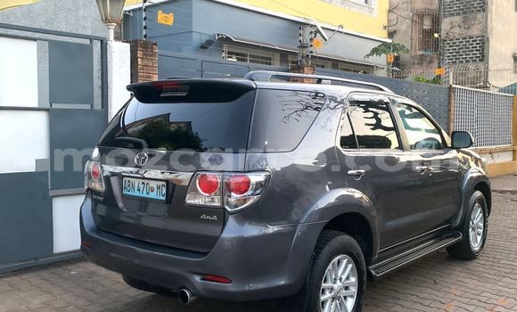 Comprar Usado Toyota Fortuner De outros Carro em Maputo em Maputo Comprar Usado Toyota Fortuner De outros Carro em Maputo em Maputo
