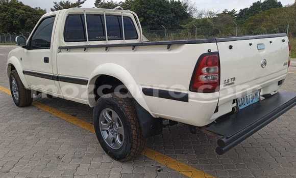 Buy Used Isuzu KB White Car in Maputo in Maputo Buy Used Isuzu KB White Car in Maputo in Maputo