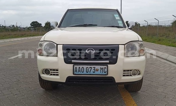Buy Used Isuzu KB White Car in Maputo in Maputo Buy Used Isuzu KB White Car in Maputo in Maputo