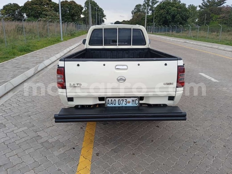 Big with watermark isuzu kb maputo maputo 17332