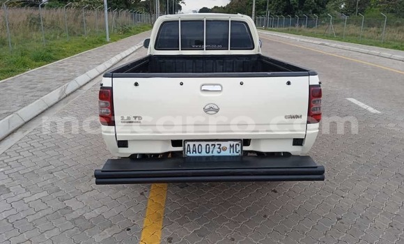 Buy Used Isuzu KB White Car in Maputo in Maputo Buy Used Isuzu KB White Car in Maputo in Maputo