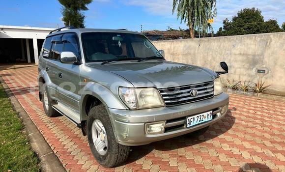 Nunua Ilio tumika Toyota Land Cruiser Prado Nyingine Gari ndani ya Maputo nchini Maputo Nunua Ilio tumika Toyota Land Cruiser Prado Nyingine Gari ndani ya Maputo nchini Maputo