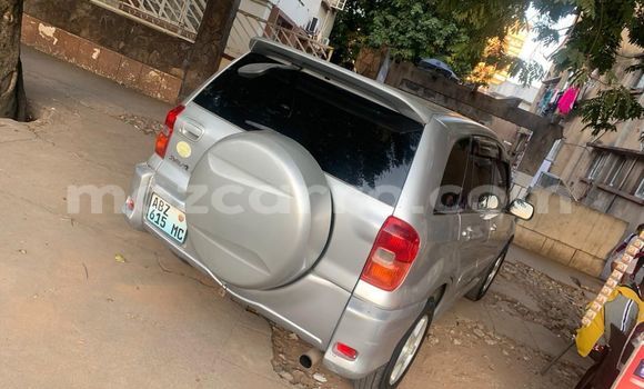 Nunua Ilio tumika Toyota RAV4 Nyingine Gari ndani ya Maputo nchini Maputo Nunua Ilio tumika Toyota RAV4 Nyingine Gari ndani ya Maputo nchini Maputo