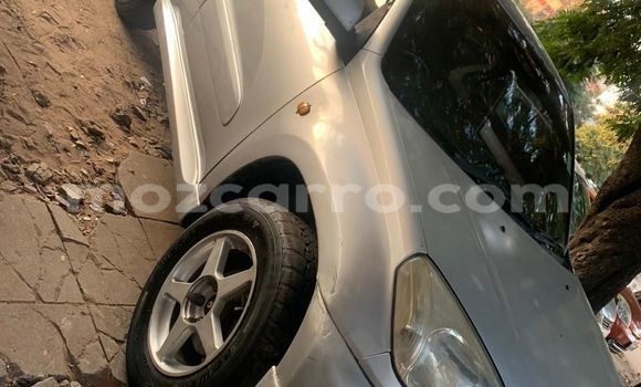 Nunua Ilio tumika Toyota RAV4 Nyingine Gari ndani ya Maputo nchini Maputo Nunua Ilio tumika Toyota RAV4 Nyingine Gari ndani ya Maputo nchini Maputo