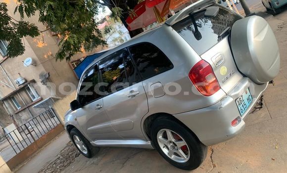 Nunua Ilio tumika Toyota RAV4 Nyingine Gari ndani ya Maputo nchini Maputo Nunua Ilio tumika Toyota RAV4 Nyingine Gari ndani ya Maputo nchini Maputo