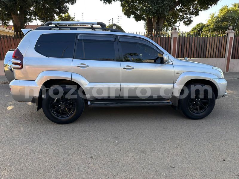 Big with watermark toyota land cruiser prado maputo maputo 17339