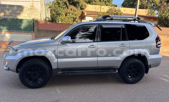 Nunua Ilio tumika Toyota Land Cruiser Prado Nyingine Gari ndani ya Maputo nchini Maputo Nunua Ilio tumika Toyota Land Cruiser Prado Nyingine Gari ndani ya Maputo nchini Maputo