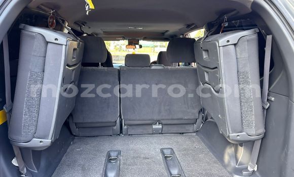 Nunua Ilio tumika Toyota Land Cruiser Prado Nyingine Gari ndani ya Maputo nchini Maputo Nunua Ilio tumika Toyota Land Cruiser Prado Nyingine Gari ndani ya Maputo nchini Maputo