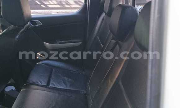 Nunua Ilio tumika Mazda BT-50 Nyeupe Gari ndani ya Maputo nchini Maputo Nunua Ilio tumika Mazda BT-50 Nyeupe Gari ndani ya Maputo nchini Maputo