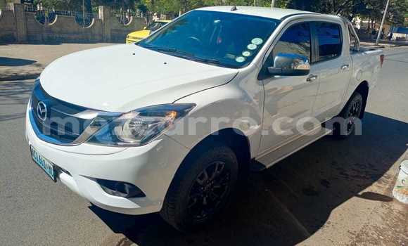 Buy Used Mazda BT-50 White Car in Maputo in Maputo Buy Used Mazda BT-50 White Car in Maputo in Maputo