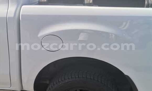 Nunua Ilio tumika Mazda BT-50 Nyeupe Gari ndani ya Maputo nchini Maputo Nunua Ilio tumika Mazda BT-50 Nyeupe Gari ndani ya Maputo nchini Maputo