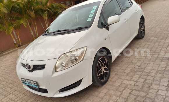 Tenga Tsaru Toyota Auris Chena Mota in Maputo in Maputo Tenga Tsaru Toyota Auris Chena Mota in Maputo in Maputo