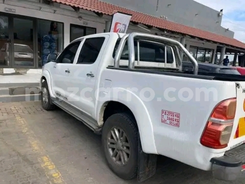 Big with watermark toyota hilux maputo maputo 17360