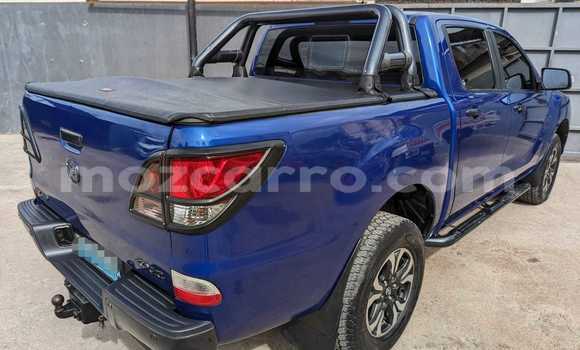 Nunua Ilio tumika Mazda BT-50 Bluu Gari ndani ya Maputo nchini Maputo Nunua Ilio tumika Mazda BT-50 Bluu Gari ndani ya Maputo nchini Maputo