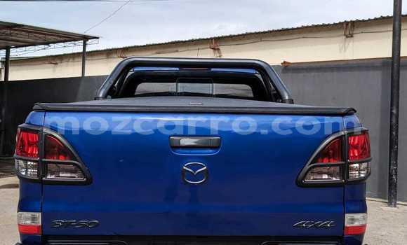 Nunua Ilio tumika Mazda BT-50 Bluu Gari ndani ya Maputo nchini Maputo Nunua Ilio tumika Mazda BT-50 Bluu Gari ndani ya Maputo nchini Maputo