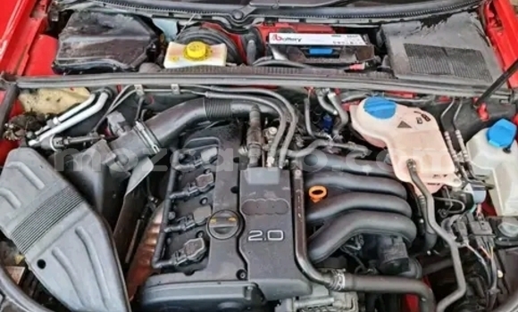 Nunua Ilio tumika Audi A4 Nyekundu Gari ndani ya Maputo nchini Maputo Nunua Ilio tumika Audi A4 Nyekundu Gari ndani ya Maputo nchini Maputo