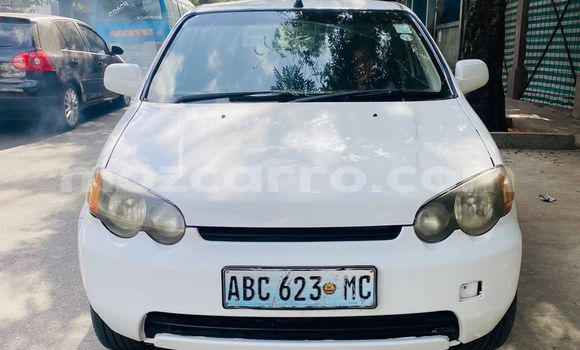 Nunua Ilio tumika Honda HR-V Nyeupe Gari ndani ya Maputo nchini Maputo Nunua Ilio tumika Honda HR-V Nyeupe Gari ndani ya Maputo nchini Maputo