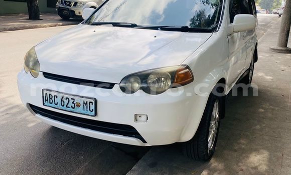 Nunua Ilio tumika Honda HR-V Nyeupe Gari ndani ya Maputo nchini Maputo Nunua Ilio tumika Honda HR-V Nyeupe Gari ndani ya Maputo nchini Maputo
