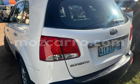 Buy Used Kia Sorento White Car in Maputo in Maputo Buy Used Kia Sorento White Car in Maputo in Maputo