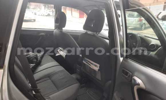 Nunua Ilio tumika Toyota RAV4 Nyingine Gari ndani ya Maputo nchini Maputo Nunua Ilio tumika Toyota RAV4 Nyingine Gari ndani ya Maputo nchini Maputo