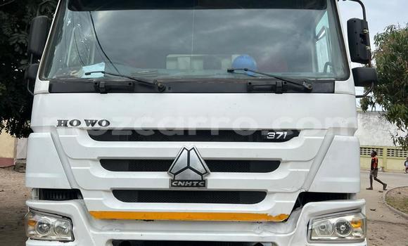 Nunua Ilio tumika DAF CF Nyeupe Lori ndani ya Maputo nchini Maputo Nunua Ilio tumika DAF CF Nyeupe Lori ndani ya Maputo nchini Maputo