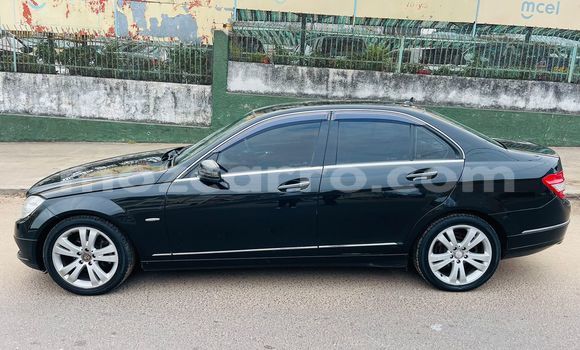 Comprar Usado Mercedes‒Benz C-Class De outros Carro em Maputo em Maputo Comprar Usado Mercedes‒Benz C-Class De outros Carro em Maputo em Maputo