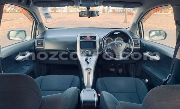 Comprar Usado Toyota Auris Branco Carro em Maputo em Maputo Comprar Usado Toyota Auris Branco Carro em Maputo em Maputo