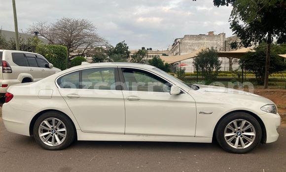 Nunua Ilio tumika BMW 3-Series Nyeupe Gari ndani ya Maputo nchini Maputo Nunua Ilio tumika BMW 3-Series Nyeupe Gari ndani ya Maputo nchini Maputo