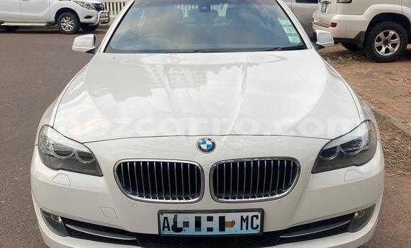 Nunua Ilio tumika BMW 3-Series Nyeupe Gari ndani ya Maputo nchini Maputo Nunua Ilio tumika BMW 3-Series Nyeupe Gari ndani ya Maputo nchini Maputo