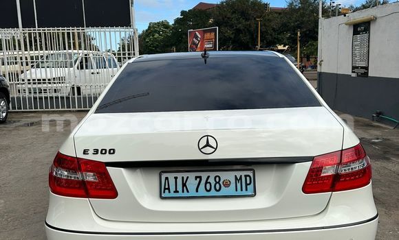 Buy Used Mercedes‒Benz E-Class White Car in Maputo in Maputo Buy Used Mercedes‒Benz E-Class White Car in Maputo in Maputo