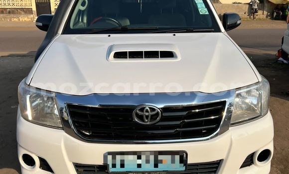 Buy Used Toyota Hilux White Car in Maputo in Maputo Buy Used Toyota Hilux White Car in Maputo in Maputo