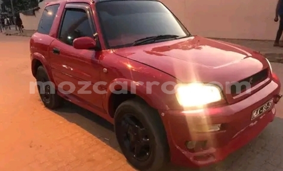 Nunua Ilio tumika Toyota RAV4 Nyekundu Gari ndani ya Maputo nchini Maputo Nunua Ilio tumika Toyota RAV4 Nyekundu Gari ndani ya Maputo nchini Maputo